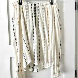 Karen Kane Embroidered Top